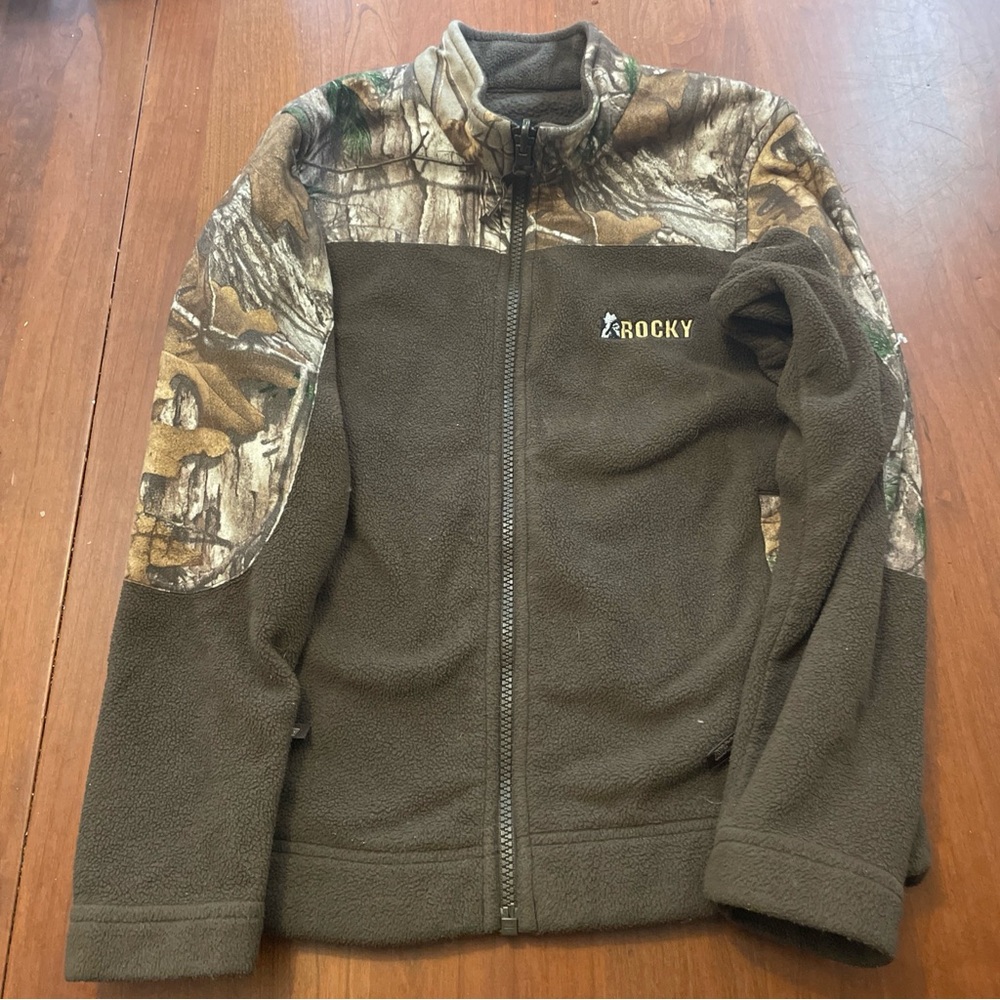 Rocky zip up fleece sweatshirt, medium